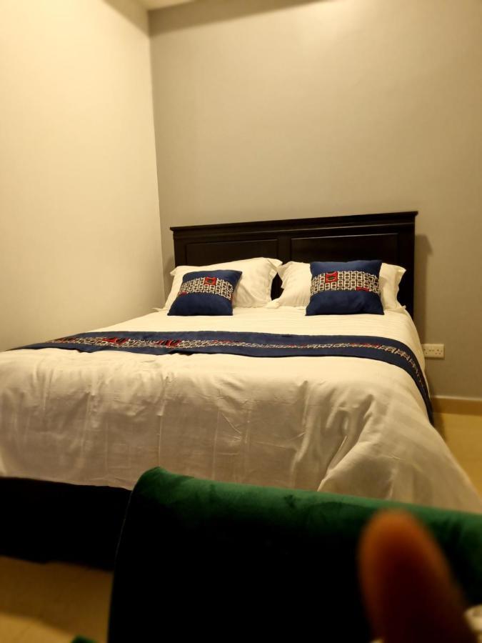Eika Suites At Acacia Kampala Exterior foto
